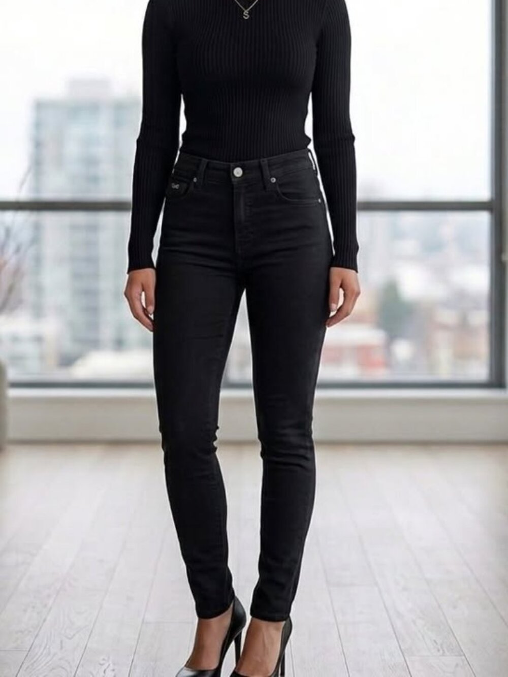 Citizens of Humanity Avedon Black Skinny Jeans, Womens size 28